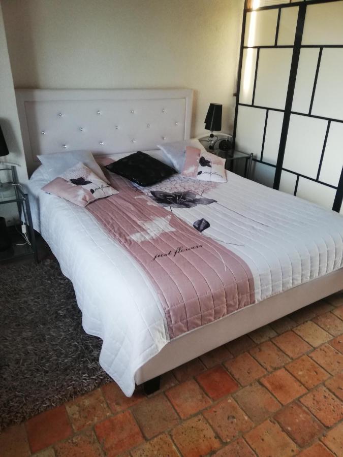 Les Hibiscus Villa Honfleur Luaran gambar